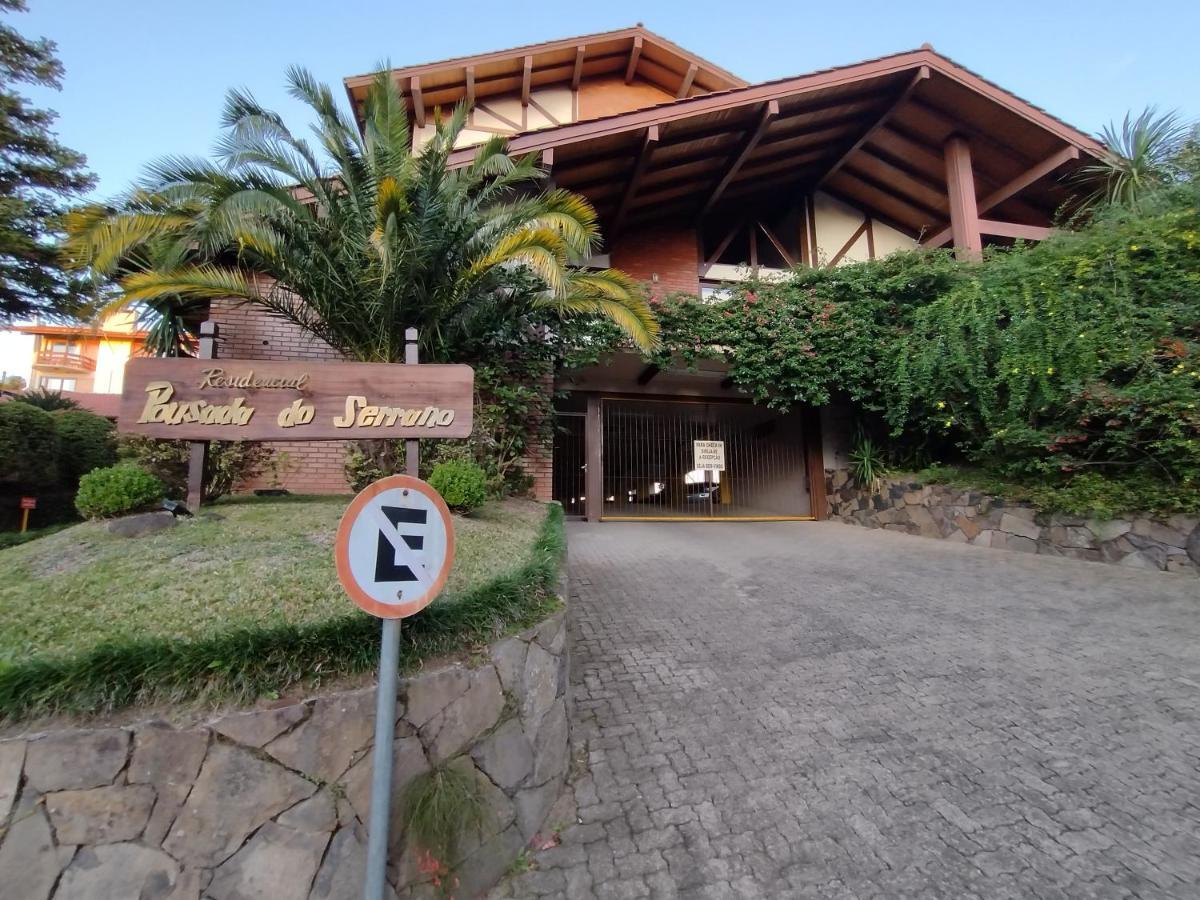 Flat No Residencial Pousada Serrano Centro 格拉玛多 外观 照片