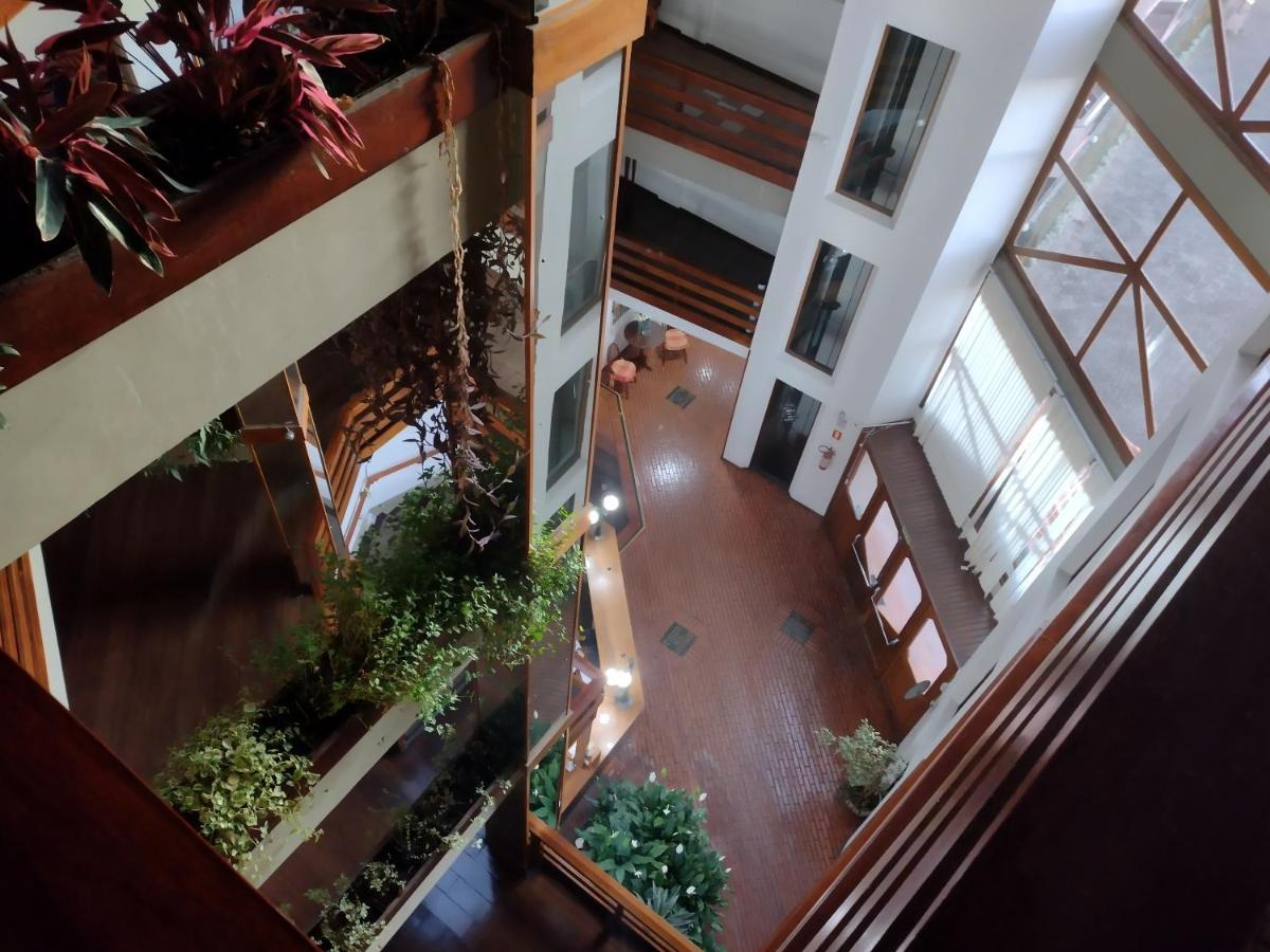 Flat No Residencial Pousada Serrano Centro 格拉玛多 外观 照片